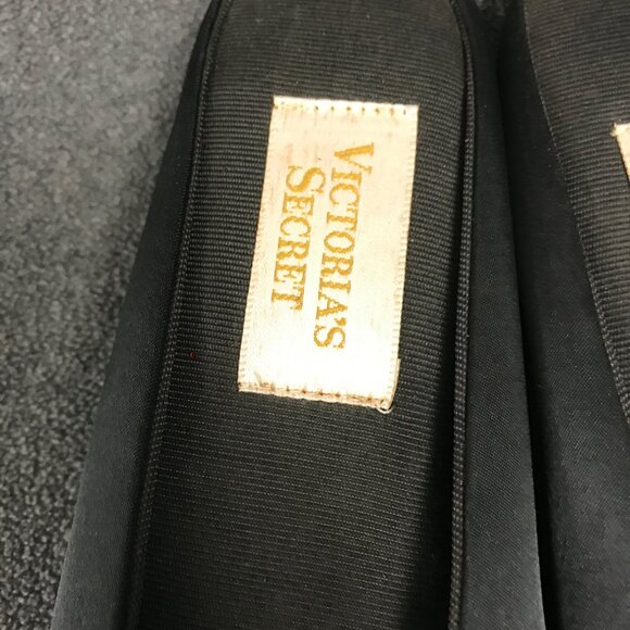Women's Victoria's Secret Black Satin Embroidered Mules Kitten Heels Wedges 5/6 - Picture 5 of 7